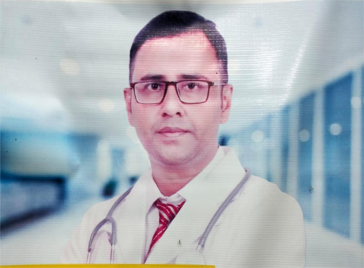 ডাঃ তন্ময় সাহা